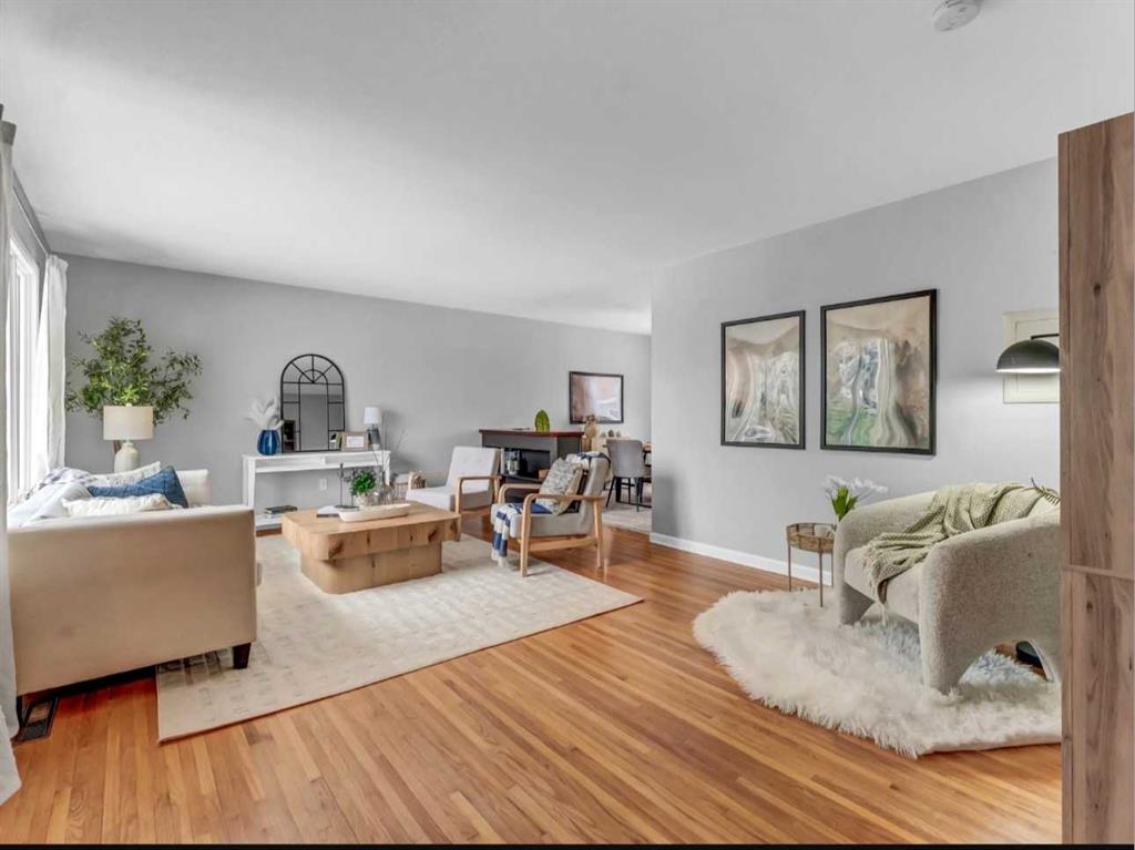 Picture for 261 9 Street SW