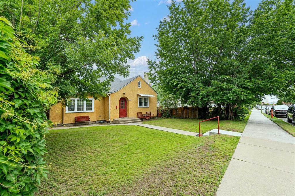 Picture for 260 2 Street SE