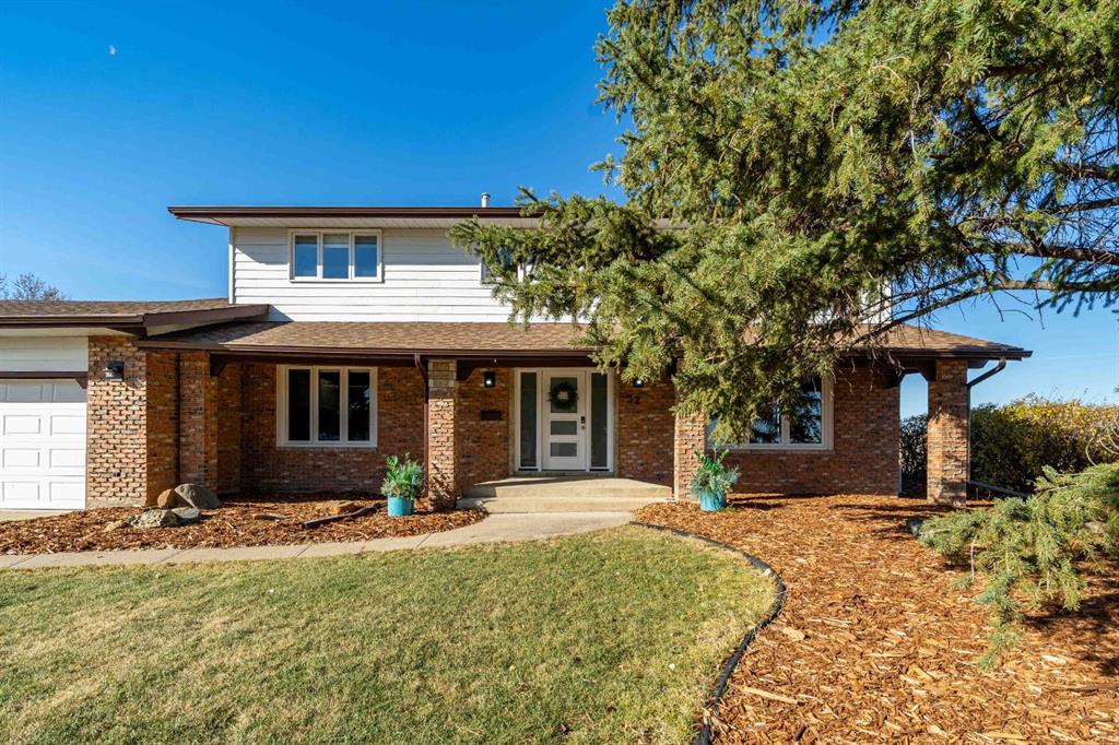 Picture for 32 Carter Crescent SE Picture for 32 Carter Crescent SE