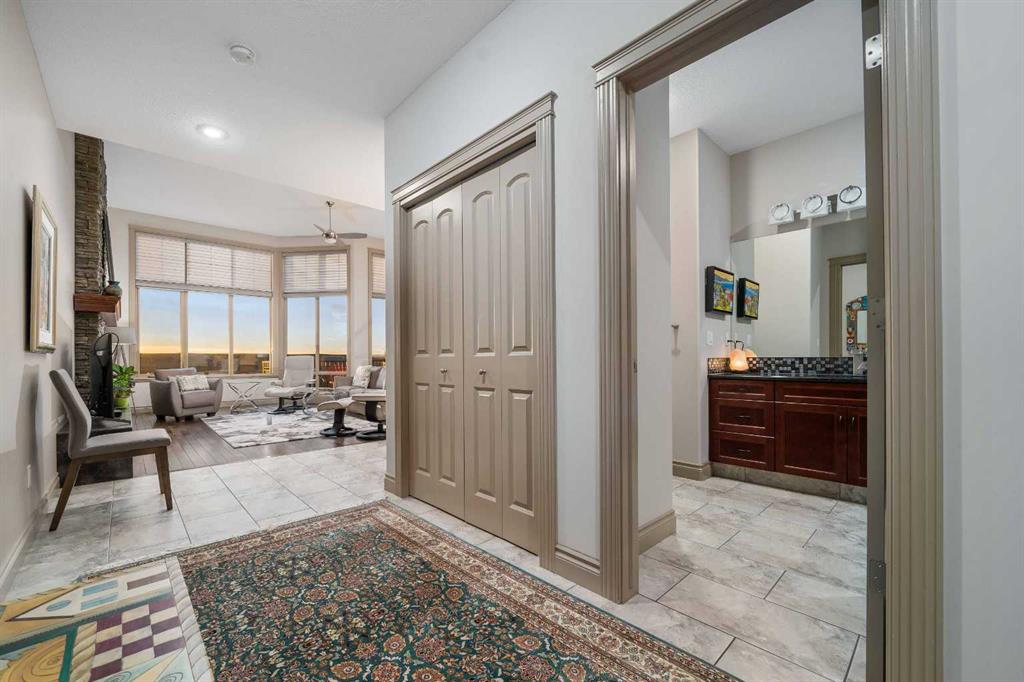 Picture for 30 Palisades Mews NE