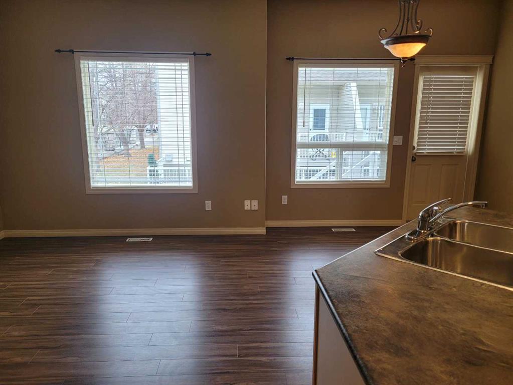 Picture for 352 Washington Way 