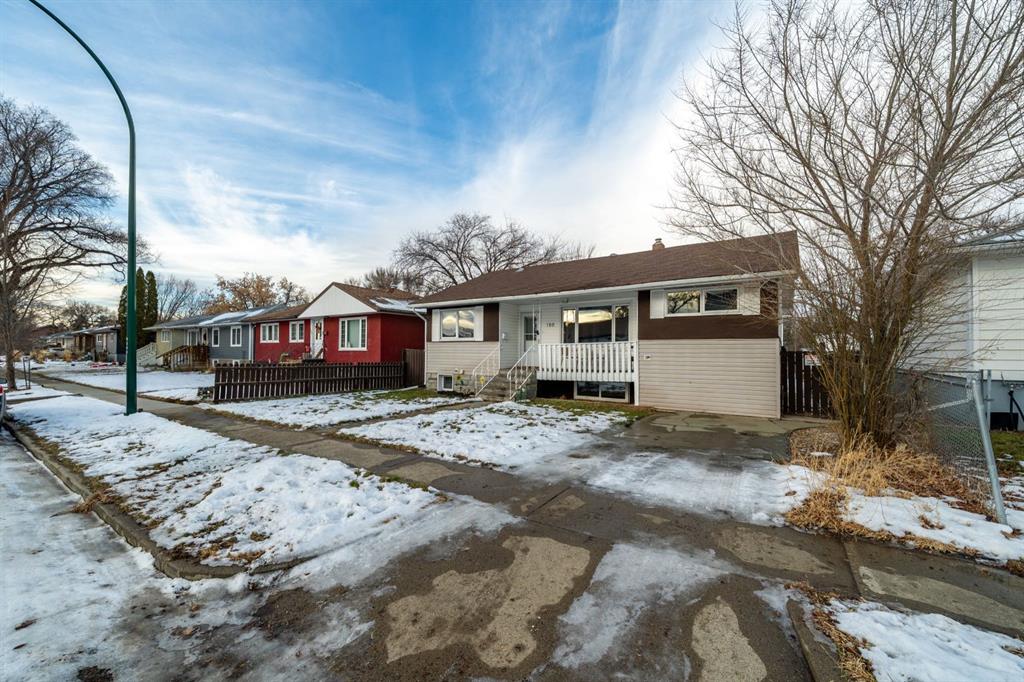 Picture for 166 12 Street SE