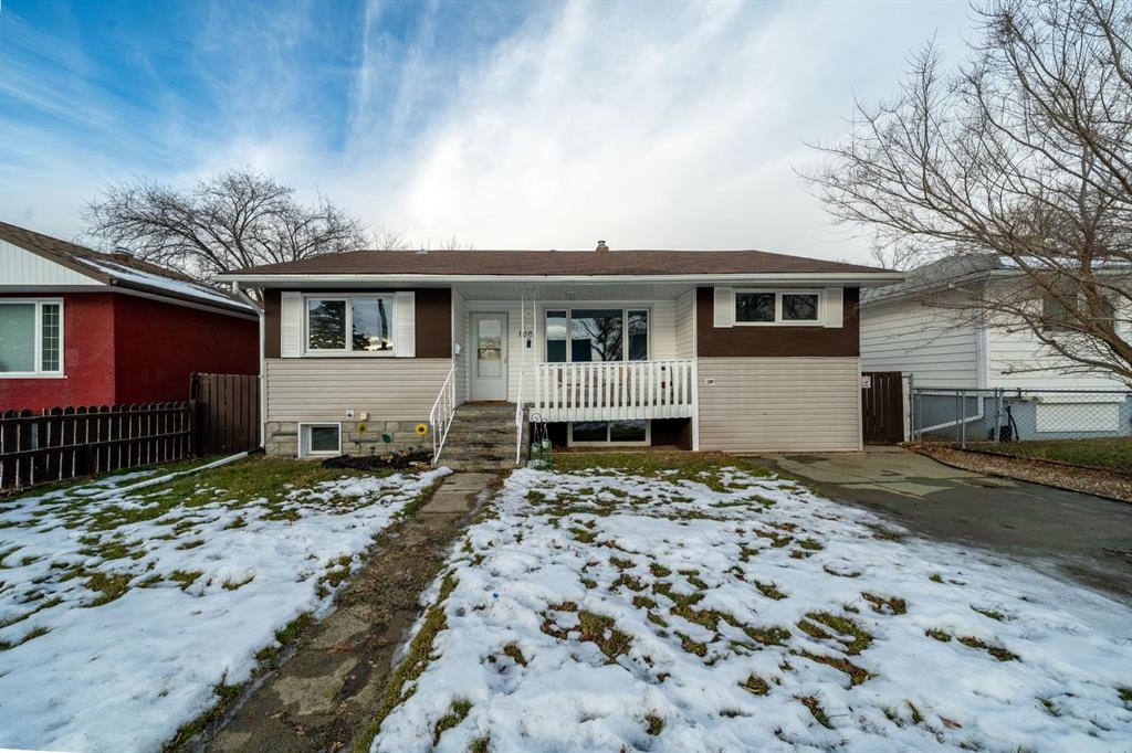 Picture for 166 12 Street SE