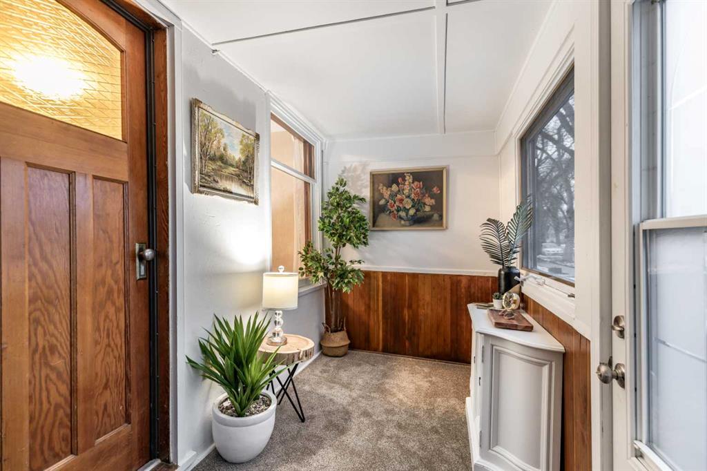 Picture for 861A 3 Street SE