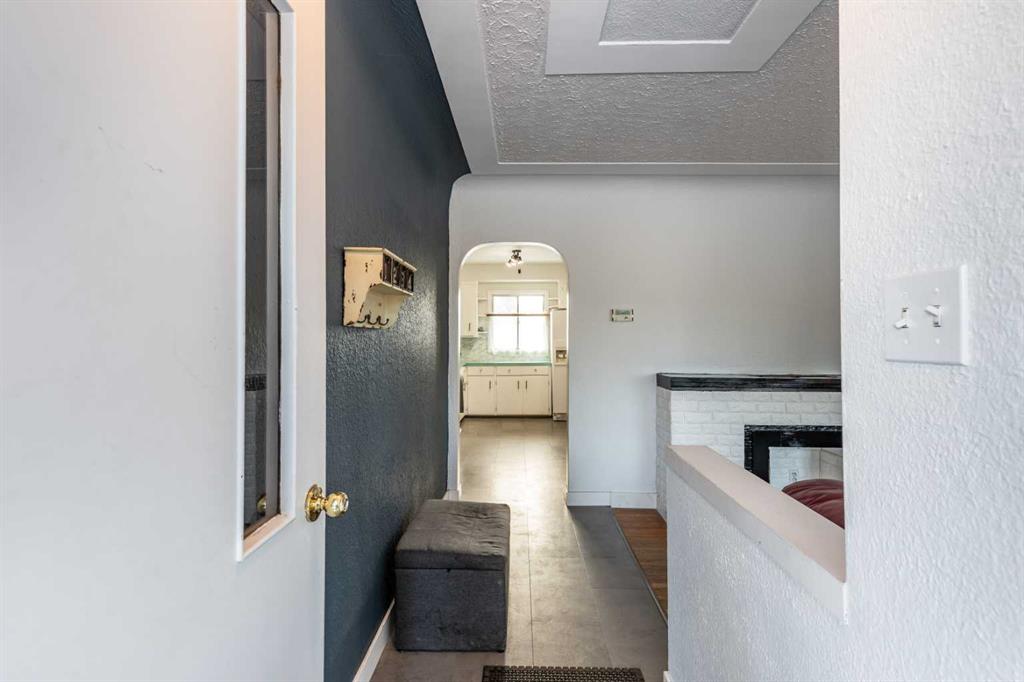 Picture for 443 11 Street SW