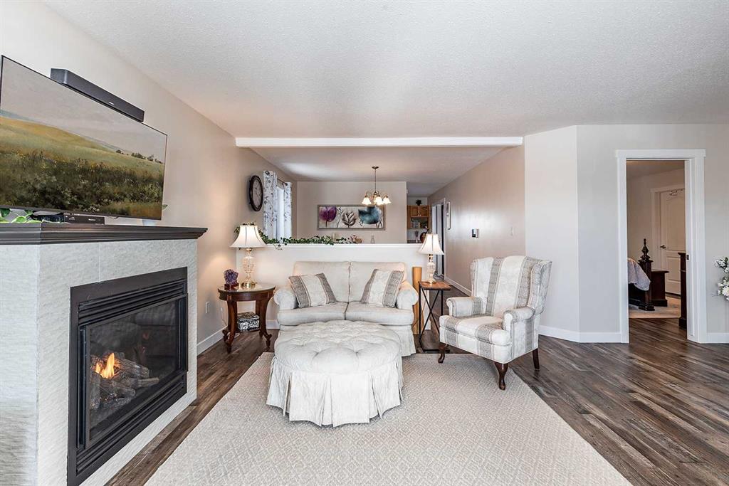 Picture for 56 Terrace Close NE