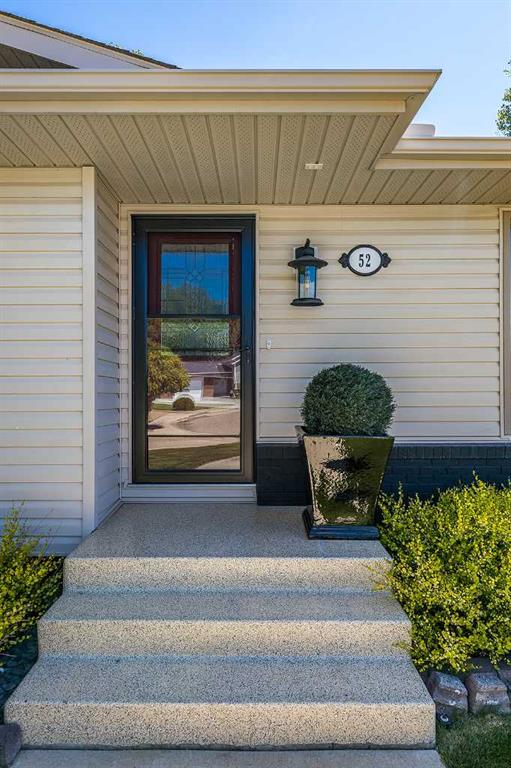 Picture for 52 Rossland Street SE