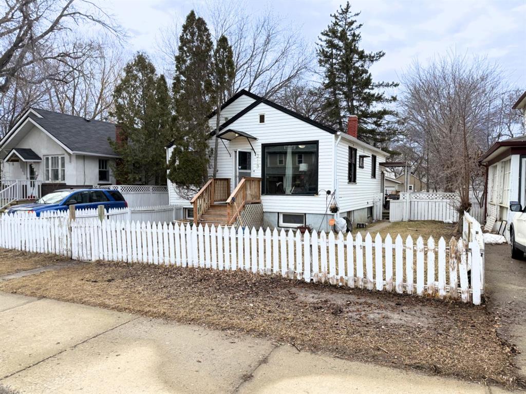 Picture for 319 7 Street SE