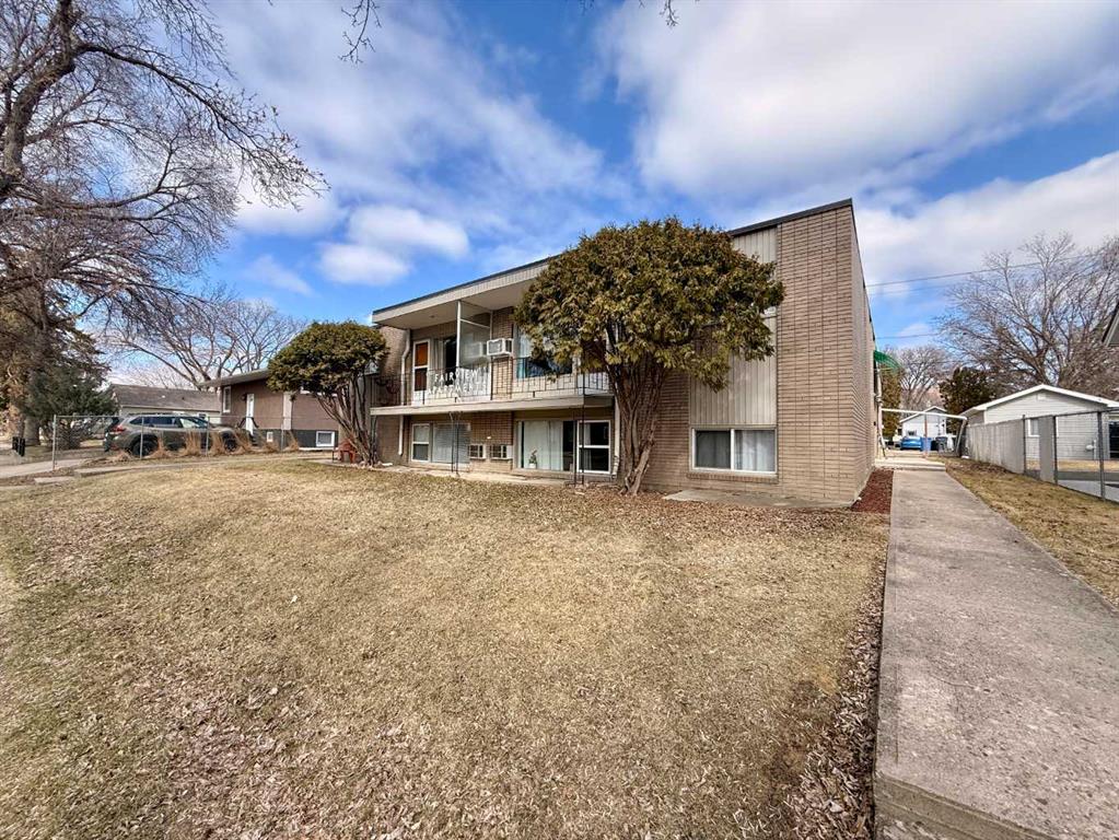 Picture for 112 1 Street NE