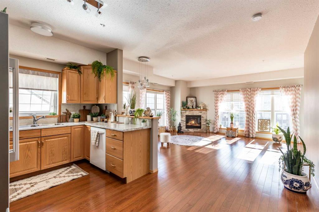 Picture for 413, 29 River Ridge Drive NW