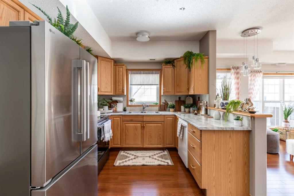 Picture for 413, 29 River Ridge Drive NW