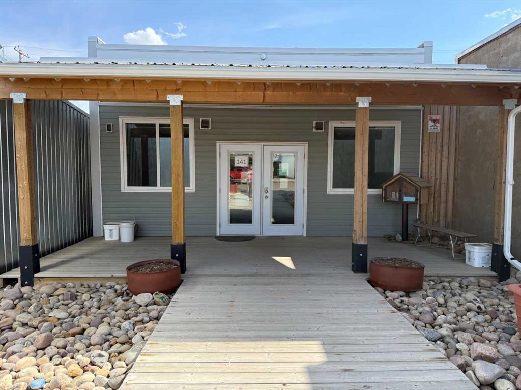 Picture for 141 5 Avenue W