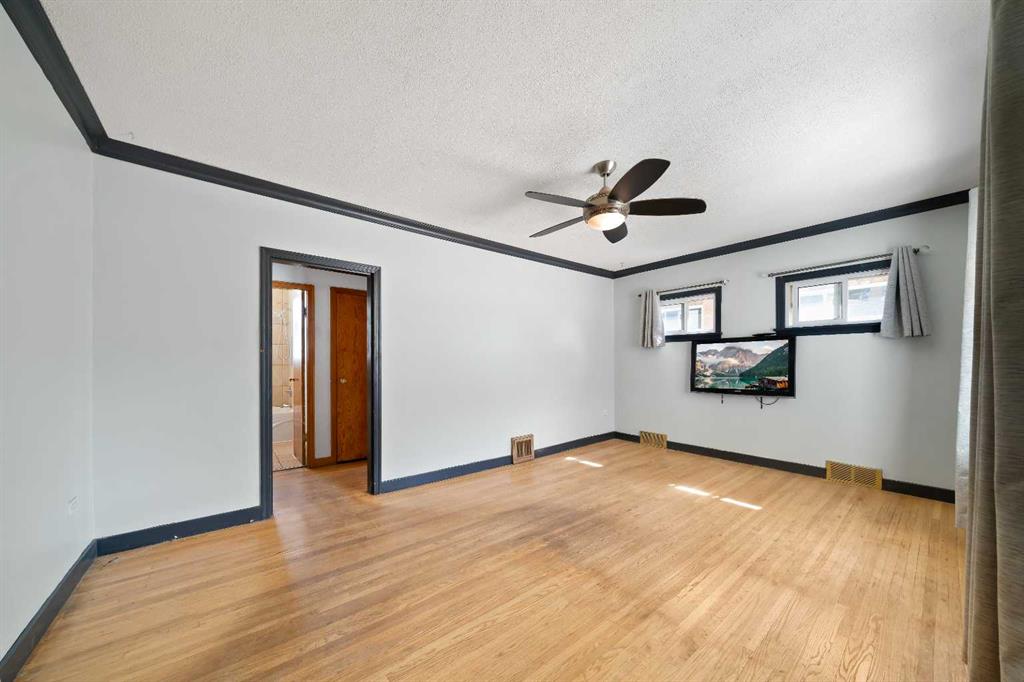 Picture for 20 6 Street SW