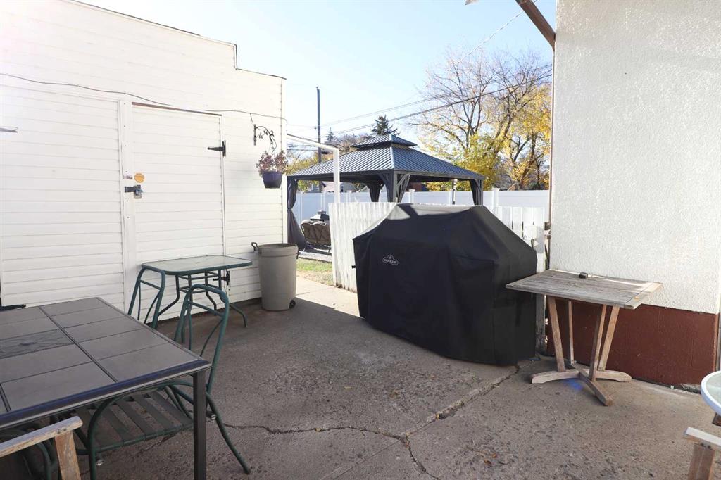 Picture for 845A 5 Street SE Picture for 845A 5 Street SE