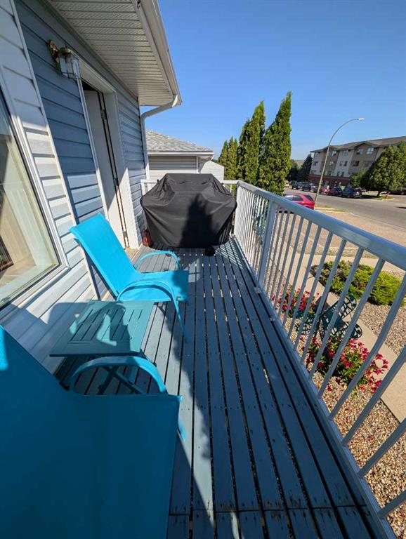 Picture for 72 Valleyview Drive SW