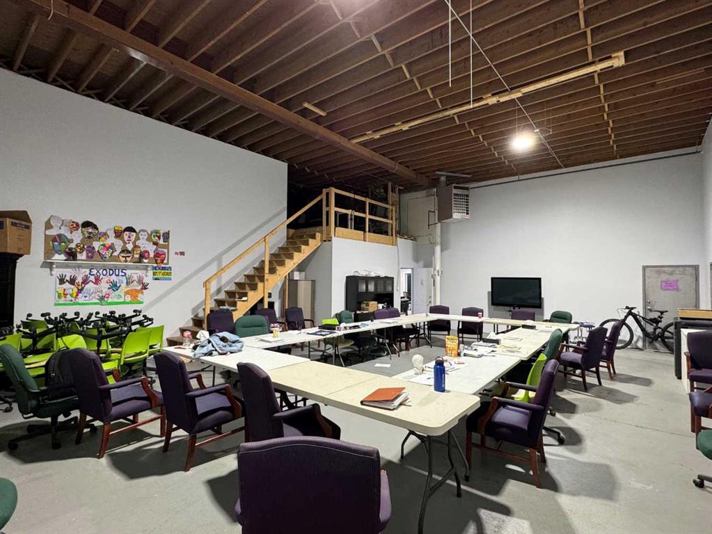 Picture for 215-219 12B Street N