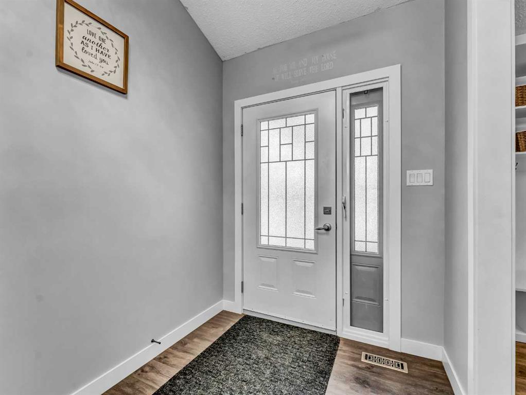 Picture for 114 Centennial Park Crescent E