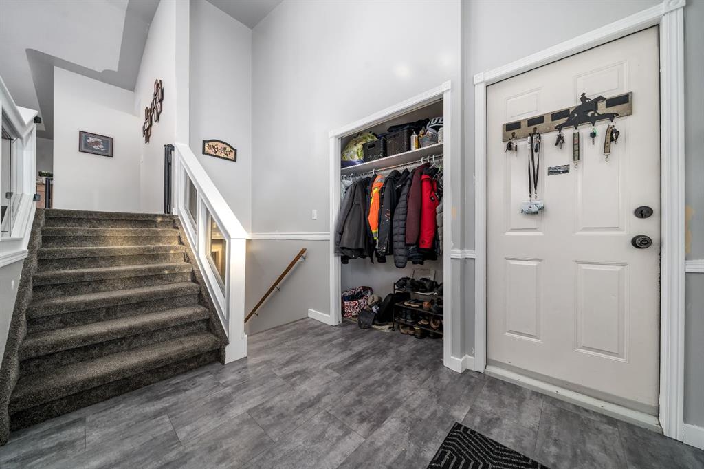 Picture for 136 Palliser Way NE