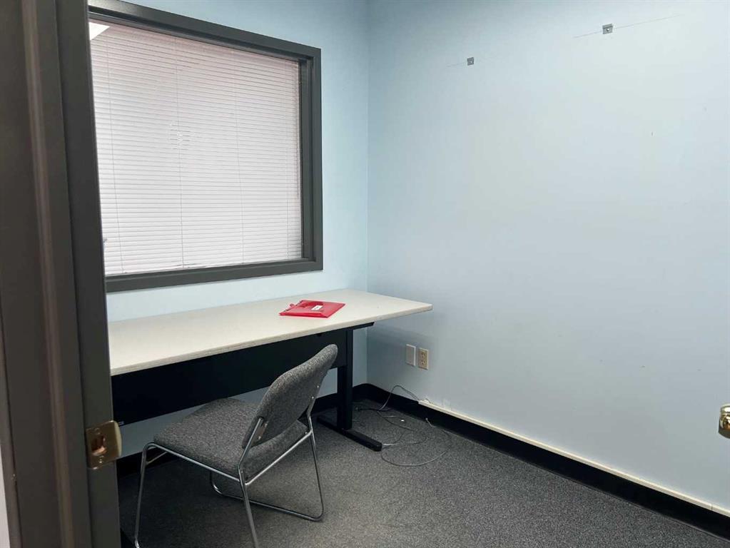 Picture for 16, 941 South Railway Street SE