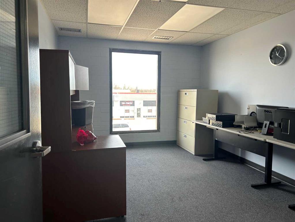 Picture for 16, 941 South Railway Street SE