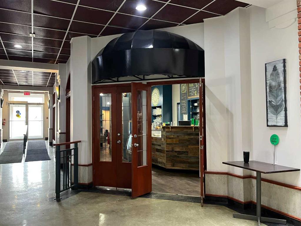 Picture for 104, 579 3 Street SE