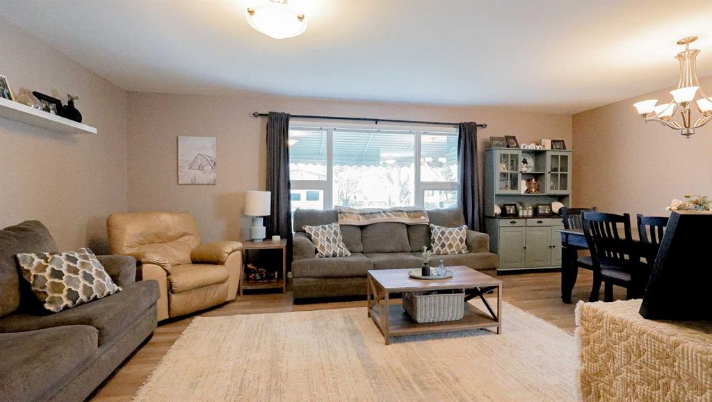 Picture for 506 2 Street W