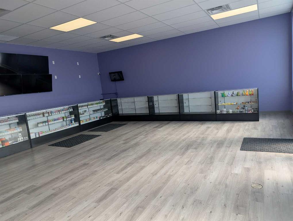 Picture for 306, 4979 Southlands Drive SE