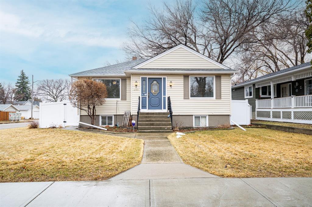 Picture for 489 10 Street SE