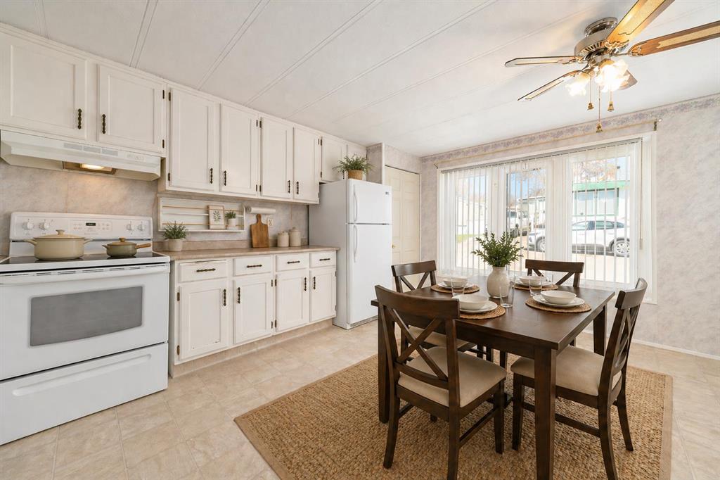 Picture for 73 Cactus Street SW