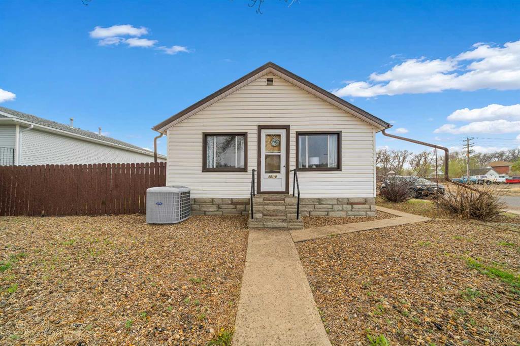 Picture for 801B 2 Street SE