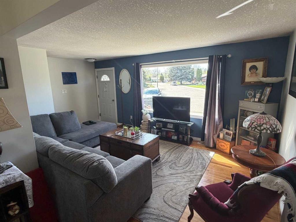 Picture for 1481 9 Avenue NE