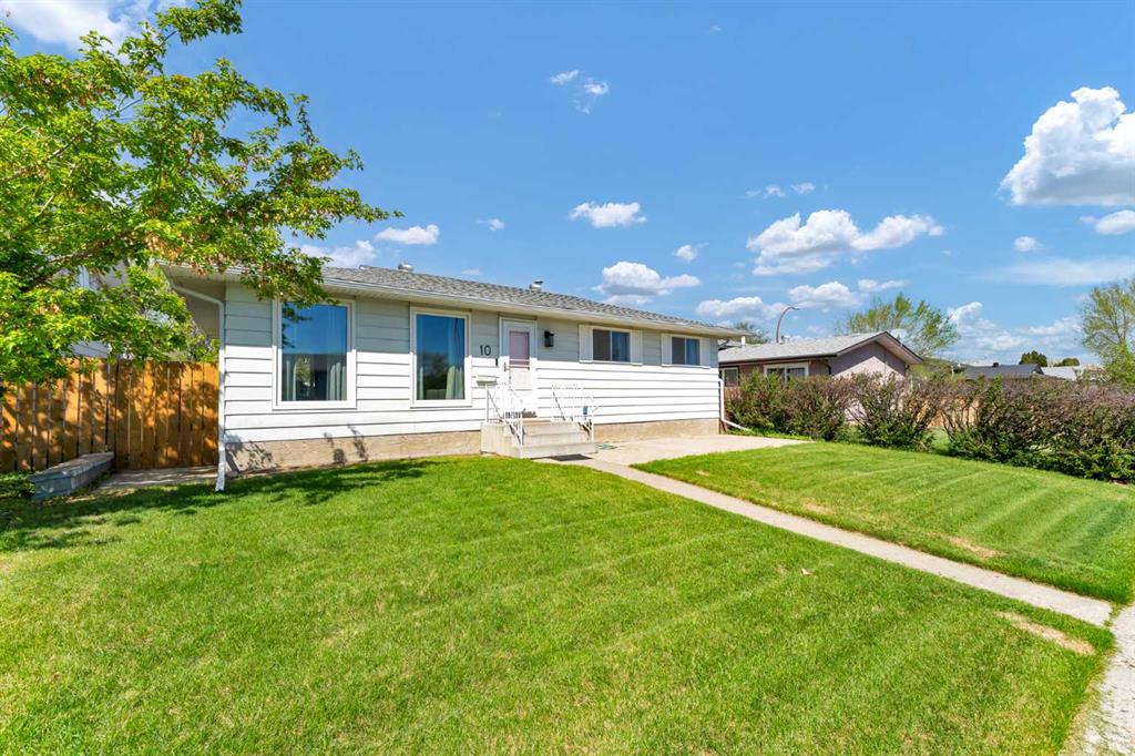 Picture for 10 Hayward Court NE