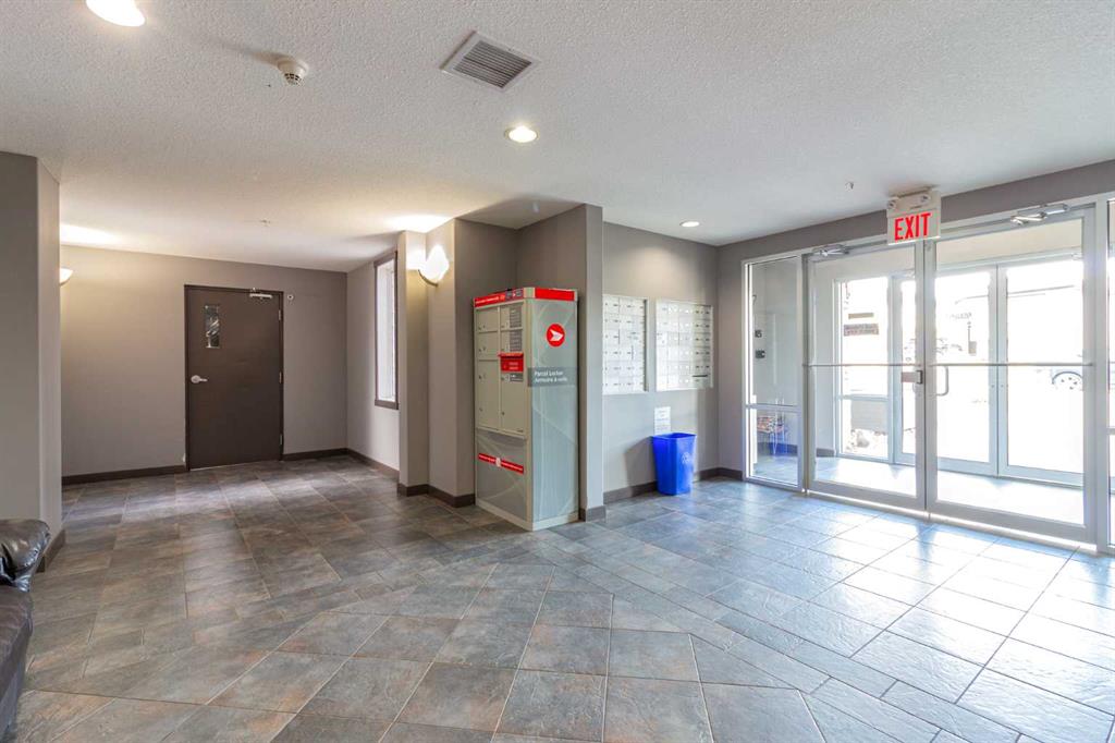 Picture for 305, 19 Terrace View NE