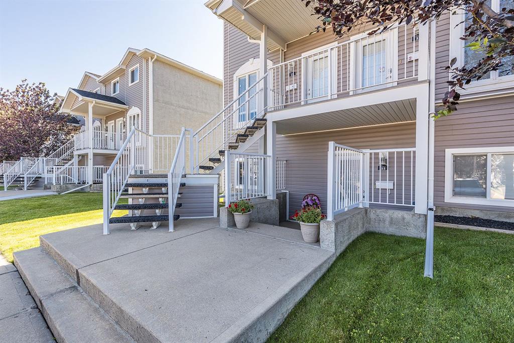 Picture for 35 Somerset Lane SE