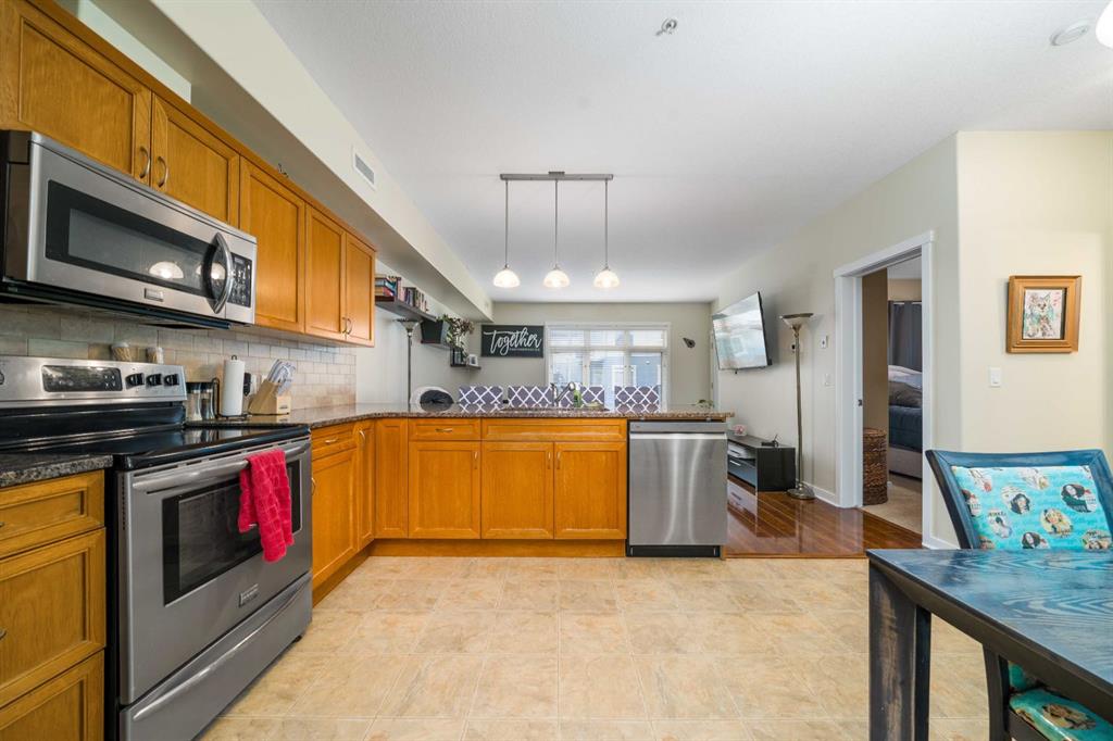 Picture for 401, 19 Terrace View NE https://www.cirrealty.ca/reb/mhreb/8/A2264978_10.jpg