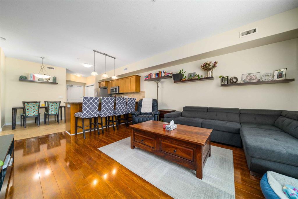Picture for 401, 19 Terrace View NE https://www.cirrealty.ca/reb/mhreb/8/A2264978_14.jpg