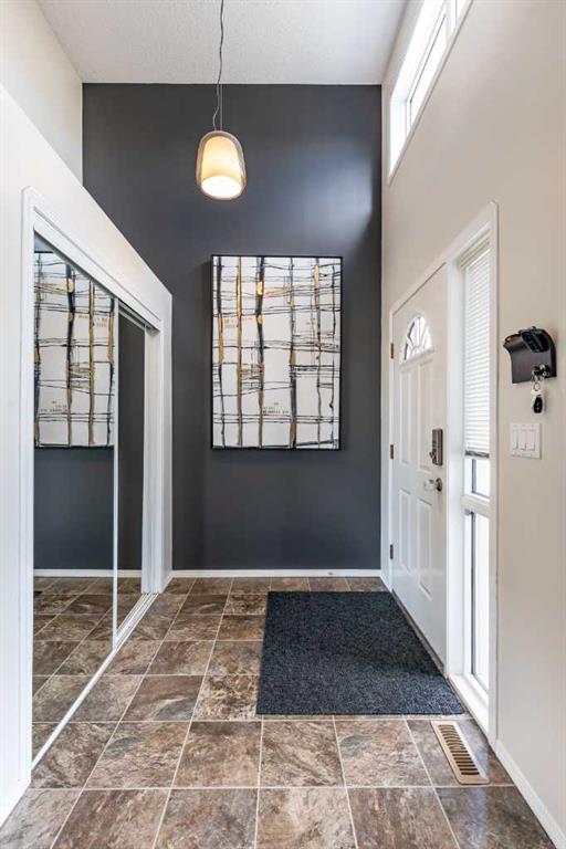 Picture for 2195 Hull Way NE