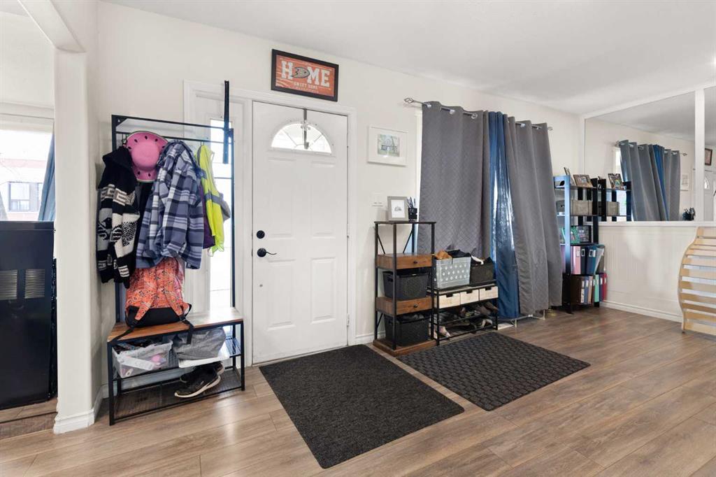 Picture for 613 5 Avenue SE