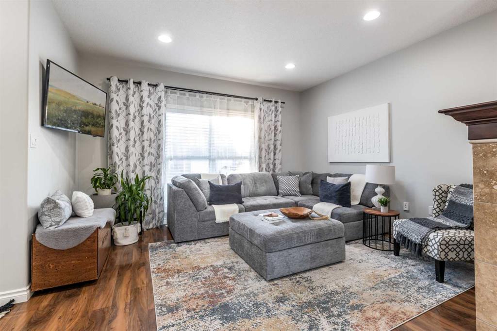 Picture for 129 Ranchman Crescent NE