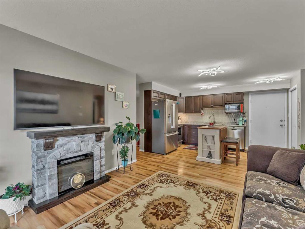 Picture for 207, 1632 Saamis Drive NW