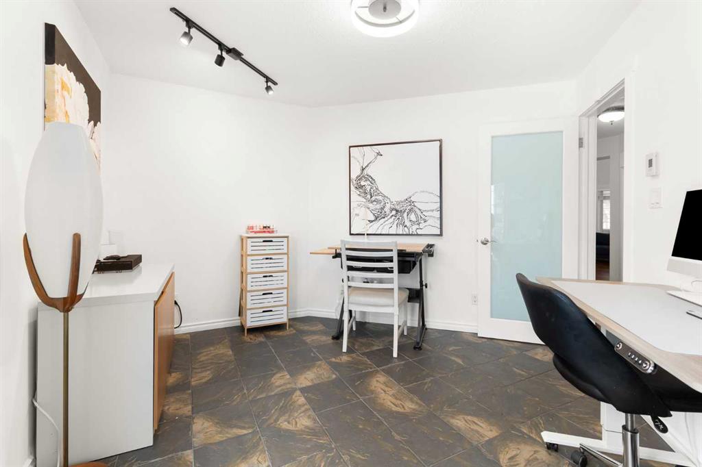 Picture for 132 Palliser Way NE