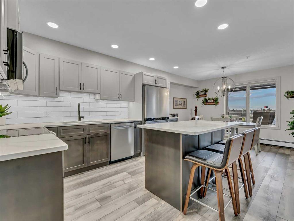 Picture for 421, 1535 Southview Drive SE