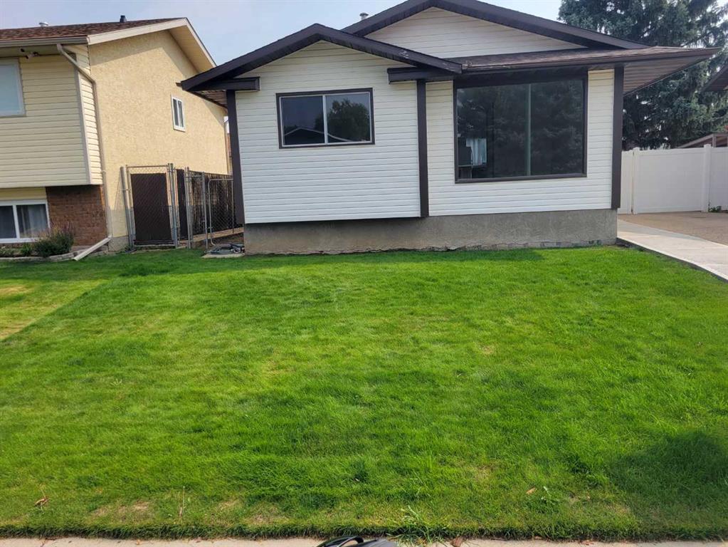 Picture for 19 Rae Crescent SE