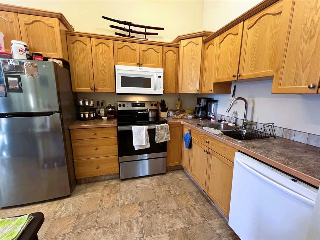 Picture for 494 Hilton Crescent NE