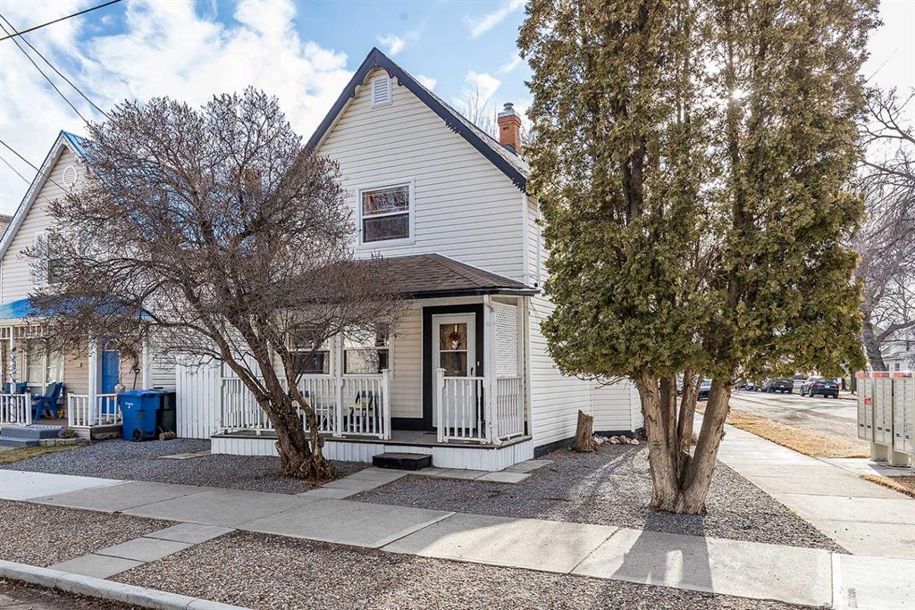 Picture for 839 Balmoral Street SE