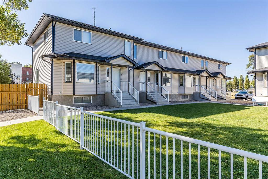 Picture for 1, 115 3 Street NE