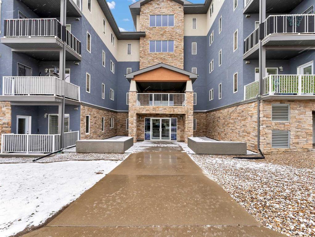 Picture for 317, 19 Terrace View NE