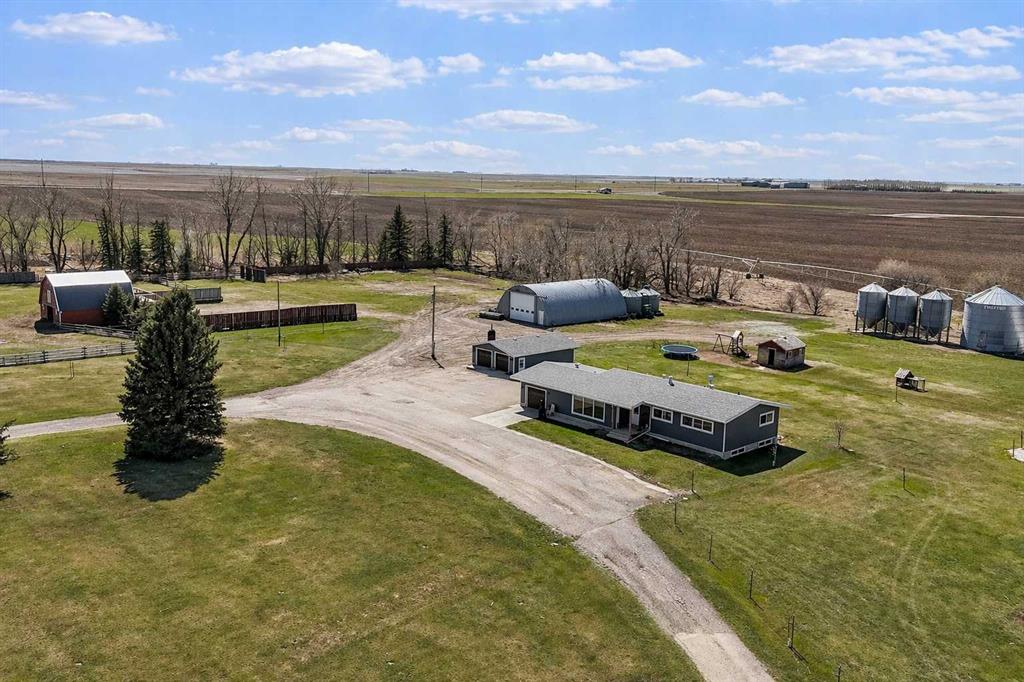 Picture for 104040 Range Road 111  