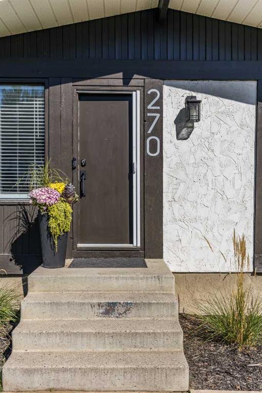 Picture for 270 Shepherd Crescent SE