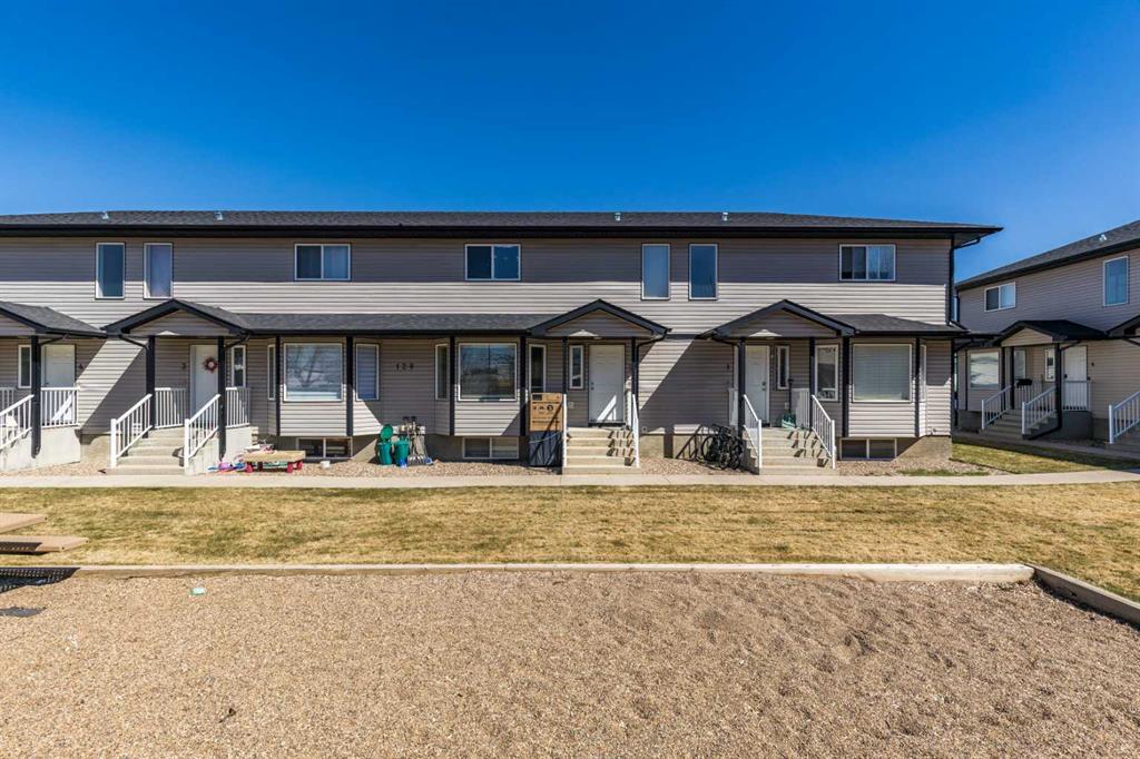 Picture for 2, 128 3 Street NE